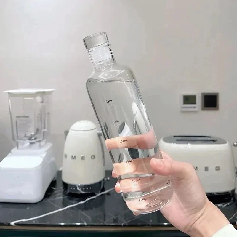 زجاجه مياه زجاج مدرجه
